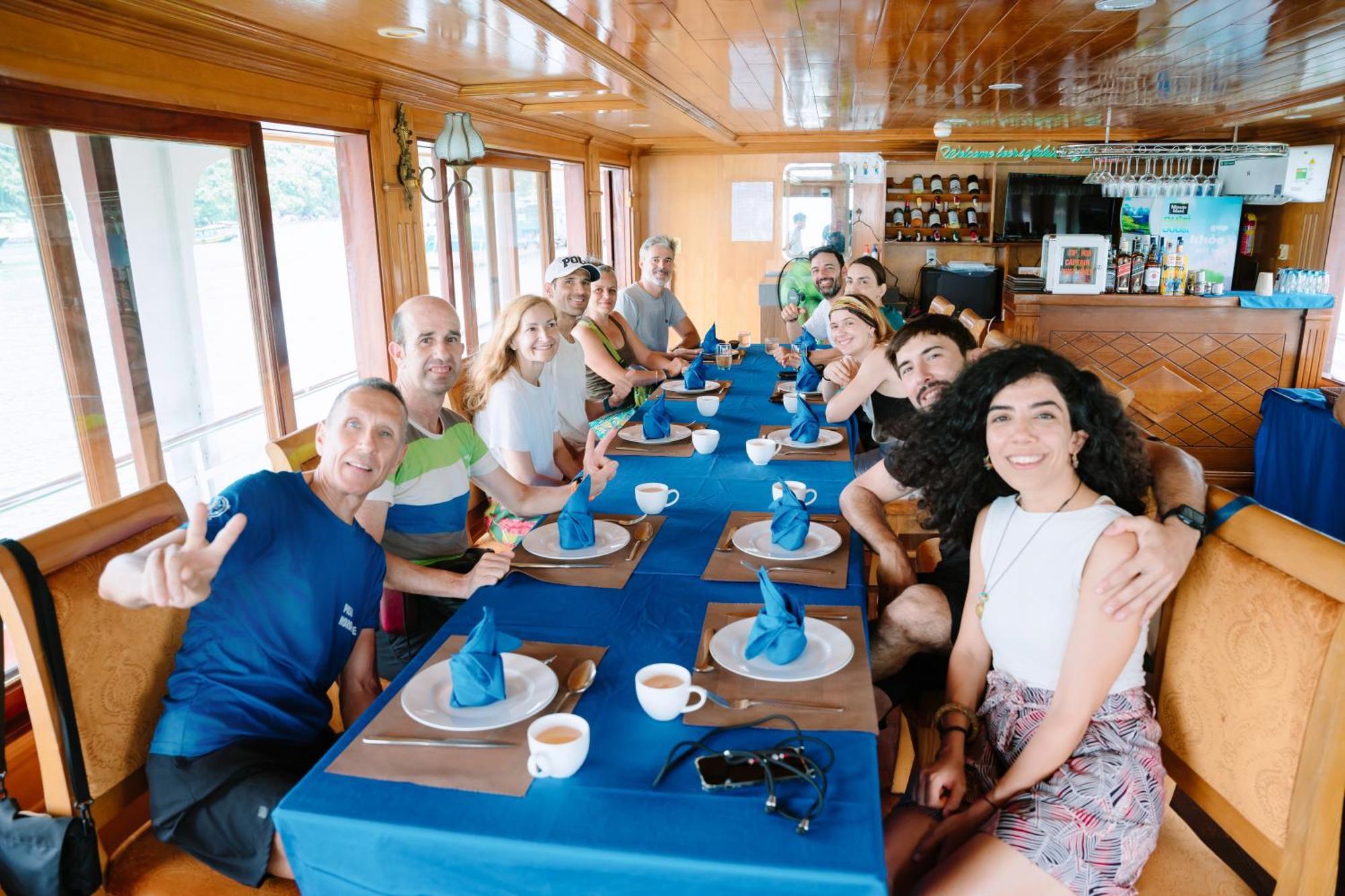 Готель Venezia Boutique Cruises - Catba Island Chan Chau Екстер'єр фото